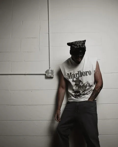 T-shirt vintage blanc « Rugged » à manches coupées