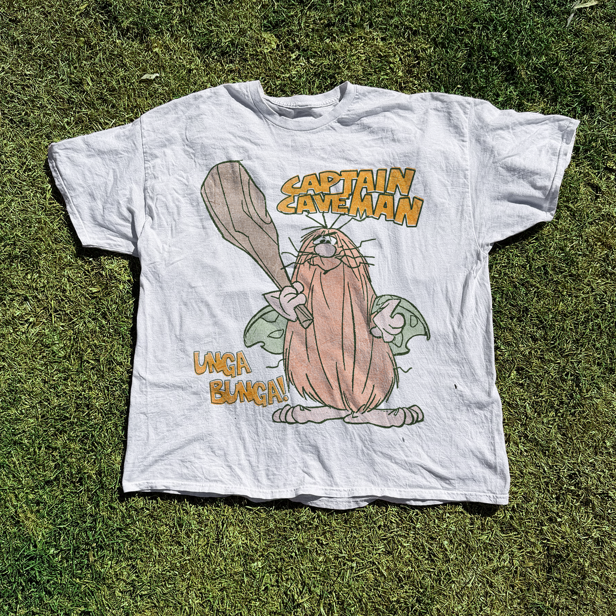 T-shirt vintage délavé blanc « Unga Bunga » Capitaine Caverne