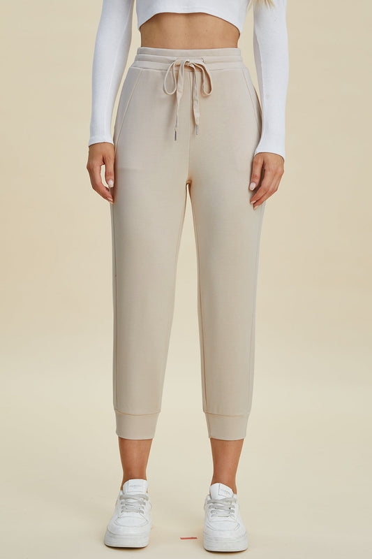 Pantalon court taille haute en scuba avec cordon de serrage Basic Bae