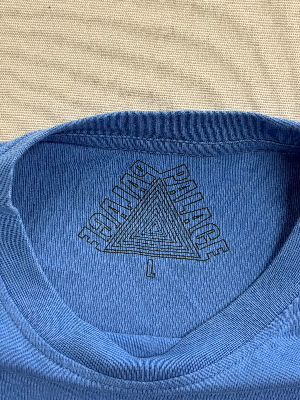 T-shirt Palace Caveman, marque de skate, homme dans une grotte - L