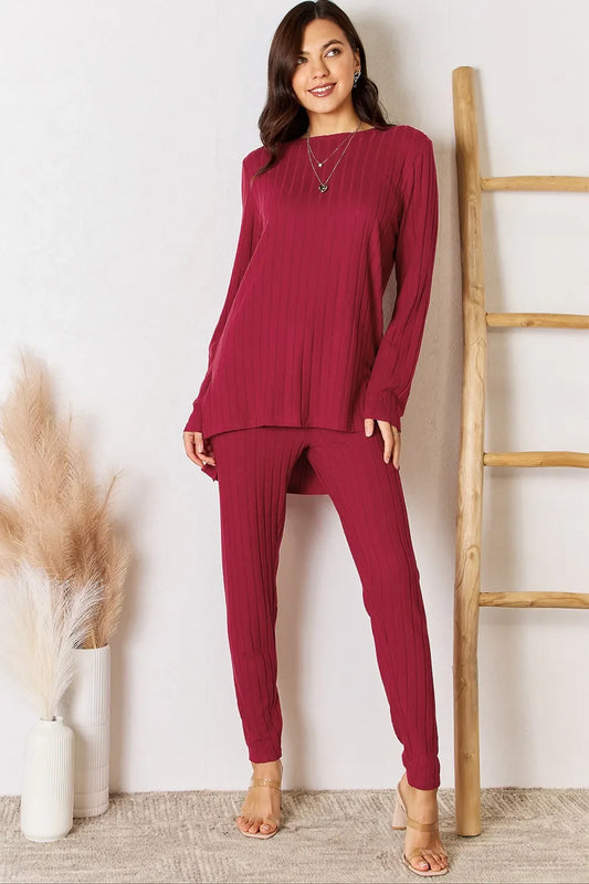 Ensemble Basic Bae haut à col rond côtelé fendu asymétrique et pantalon