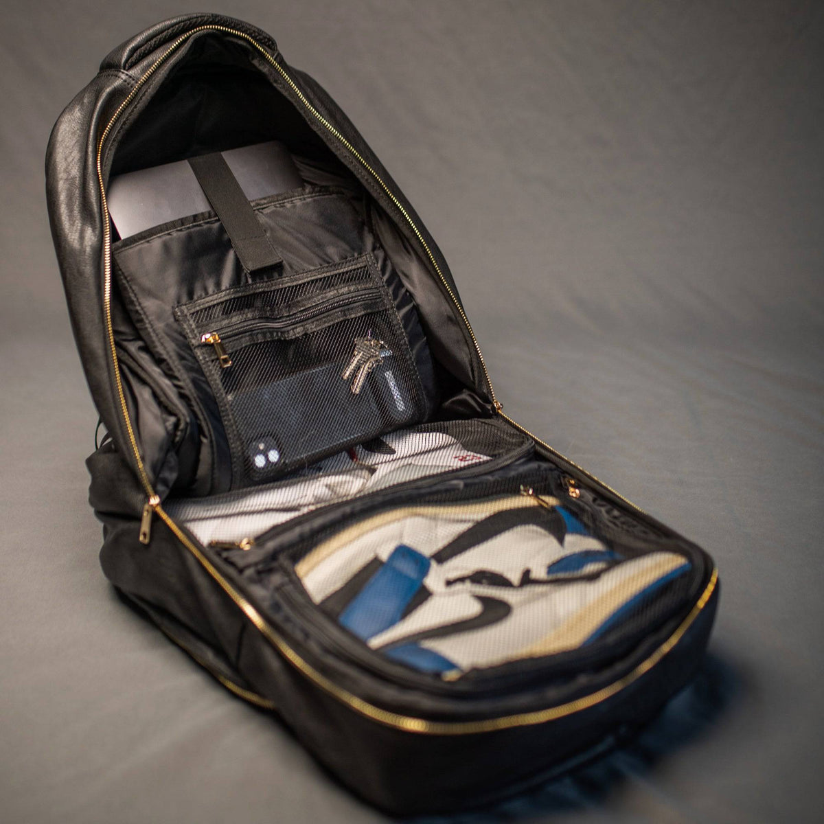 Black Leather Daily Commuter Bag XL