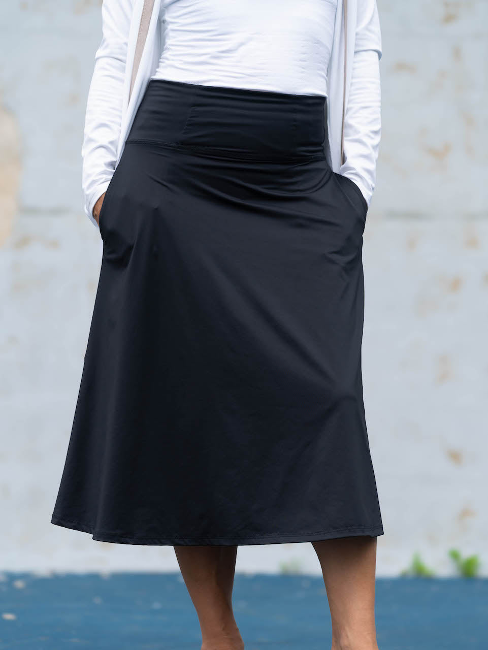 Midi Skate Skirt with Pockets in Black