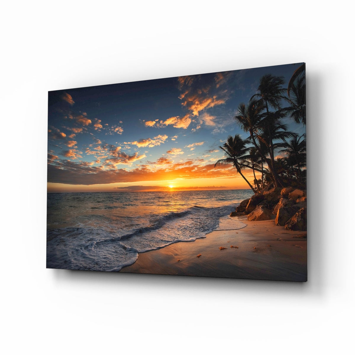 Décoration murale en verre : coucher de soleil doré sur le littoral et palmiers