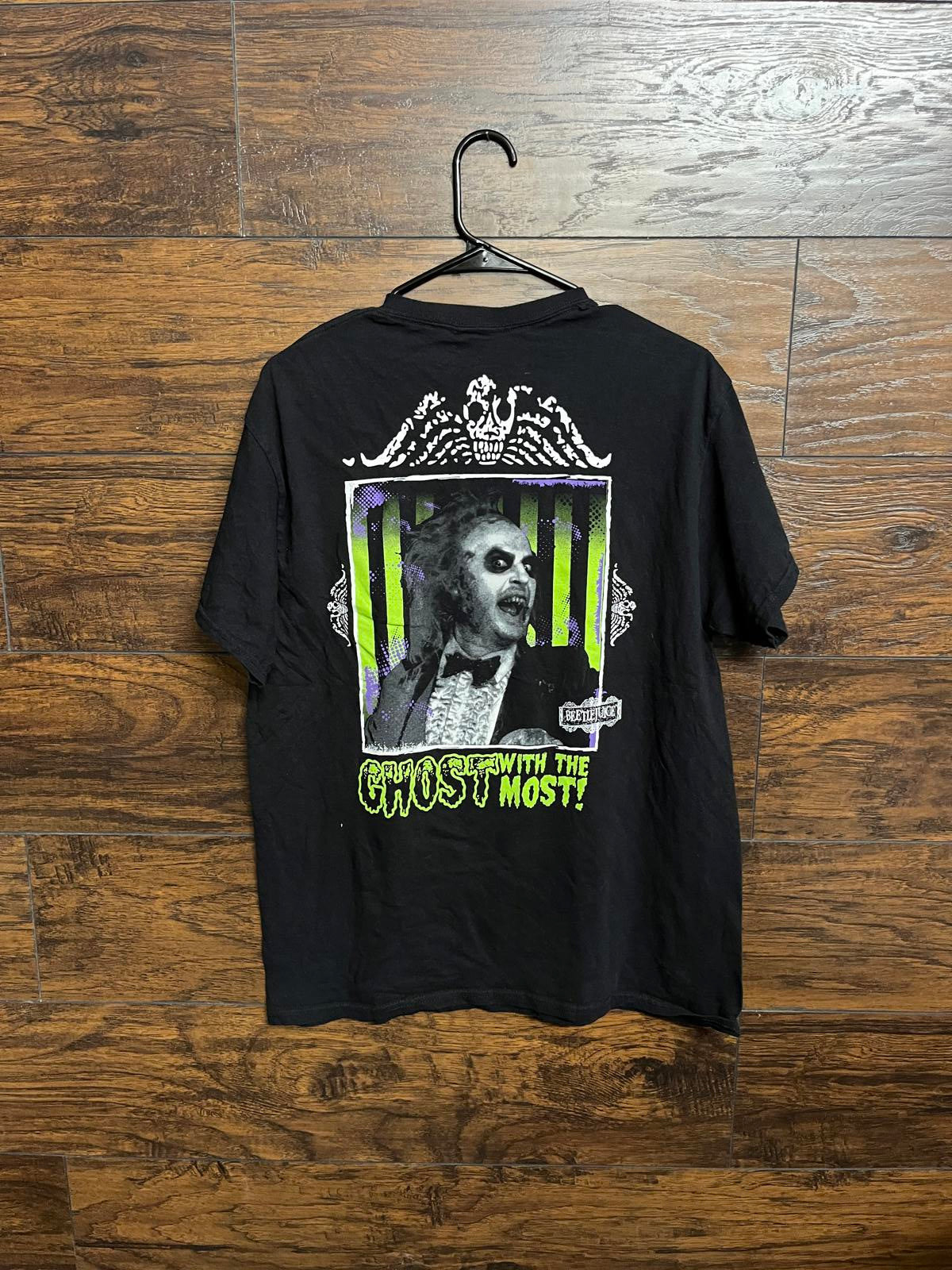 T-shirt de film Beetlejuice - Ghost With the Most Keaton - L