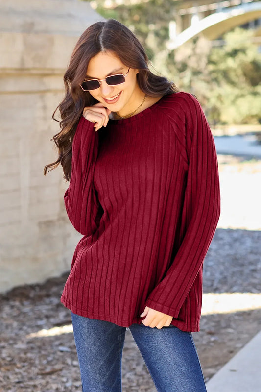 Haut en maille côtelée à manches longues et col rond Basic Bae, taille standard